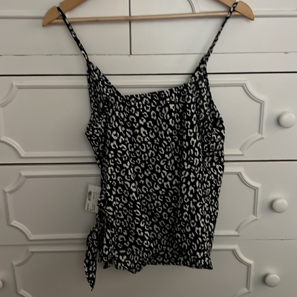 NWT Leopard Wrap Tank Size M - Picture 5 of 5